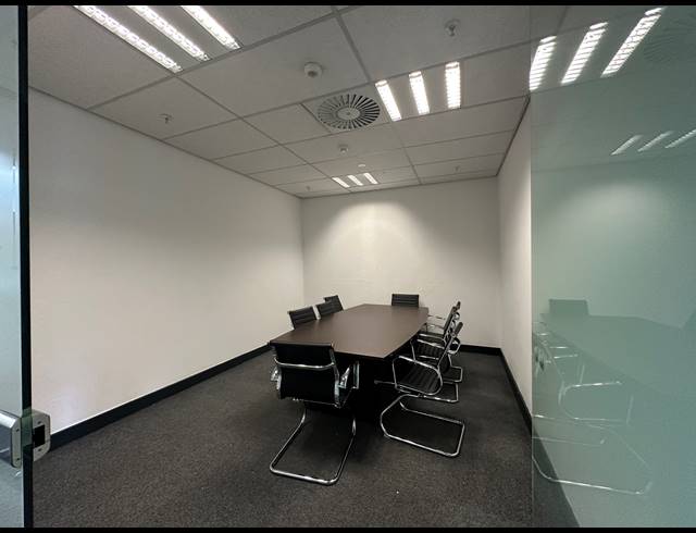 488M² OFFICE TO LET IN CENTURION CENTRAL